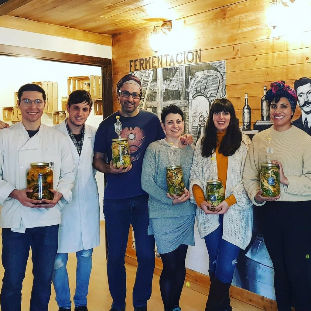 Seguimos con los cursos, hoy acabamos el de donde aparte de conocer su historia, recetas, elaborarlo y degustarlo en pla