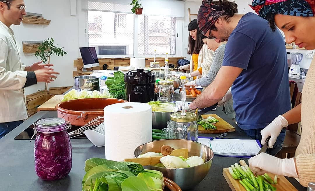 📣¿Aun no conoces nuestros cursos sobre todo tipo de fermentados? No te pierdas la oportunidad de pasarlo bien mejorando